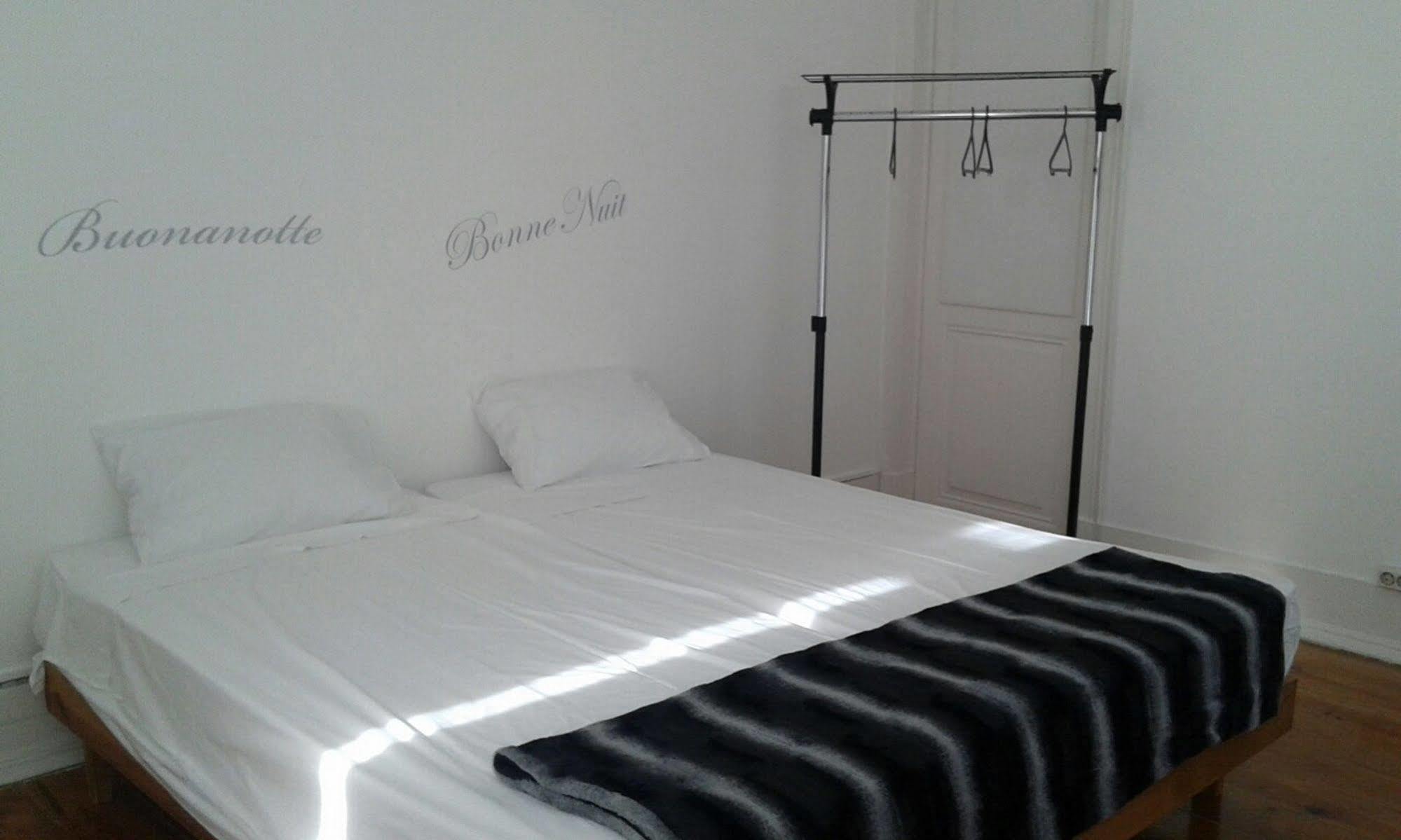 Hostel Seven Hills (Adults Only) Lisboa Dış mekan fotoğraf
